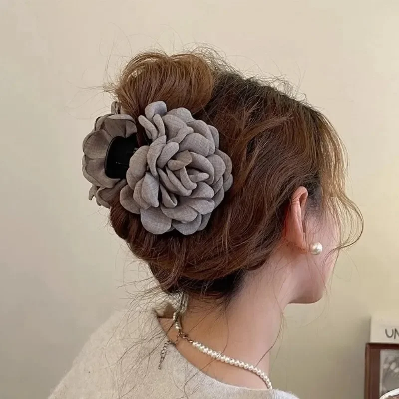 Hair Claw Clip Set - 여자를위한 프랑스어 패브릭 장미 꽃 머리
