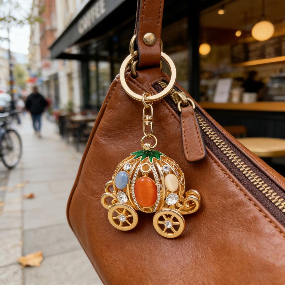 호박 마차 열쇠고리 동화 속 호박 마차 모양의 키링,  - Women'S Accessories Coach 리뷰 및 가격